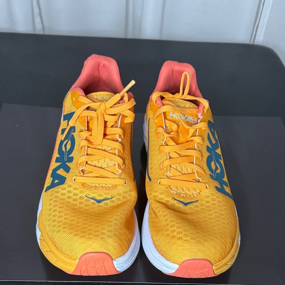 Hoka Rocket X - Orange and Yellow Lightweight Sneakers Athletic Sz 10 M & 11.5 W - Picture 3 of 10